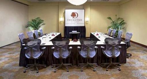 фото отеля Doubletree by Hilton Tampa Airport - Westshore