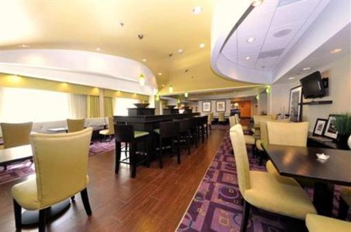 фото отеля Hampton Inn Richmond South