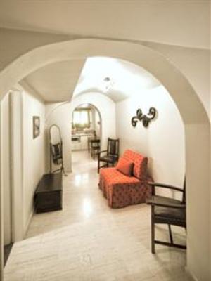 фото отеля Thimaras Traditional Residences