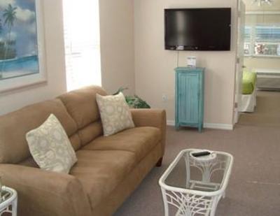 фото отеля The Ringling Beach House - A Siesta Key Suites Property