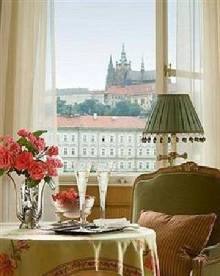 фото отеля Four Seasons Hotel Prague