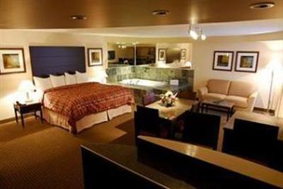 фото отеля Holiday Inn 67 Street Red Deer