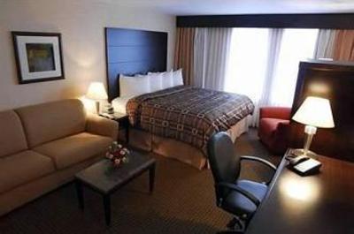фото отеля Holiday Inn 67 Street Red Deer