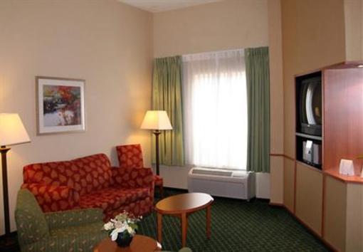 фото отеля Fairfield Inn & Suites Winchester