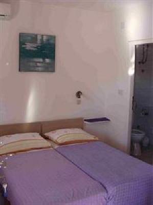 фото отеля Jele Rooms