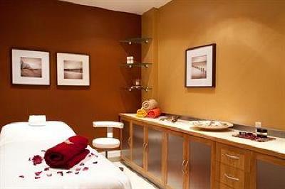 фото отеля Solplay Hotel De Apartamentos Linda-a-Velha