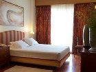 фото отеля Solplay Hotel De Apartamentos Linda-a-Velha