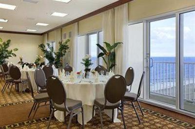 фото отеля Doubletree Guest Suites Melbourne Beach Oceanfront