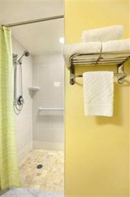 фото отеля Doubletree Guest Suites Melbourne Beach Oceanfront