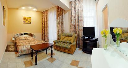 фото отеля Bristol Hotel Yalta