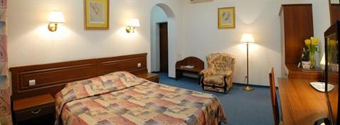 фото отеля Bristol Hotel Yalta