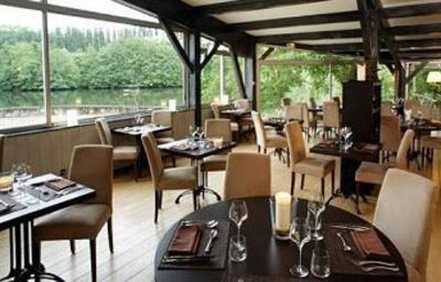 фото отеля Hotel Du Lac Foix