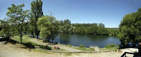 фото отеля Hotel Du Lac Foix