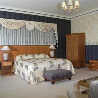 фото отеля Balgeddie House Hotel