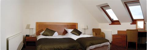 фото отеля Balgeddie House Hotel
