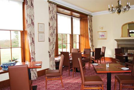 фото отеля Balgeddie House Hotel