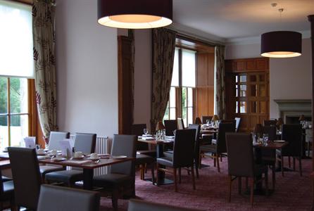 фото отеля Balgeddie House Hotel