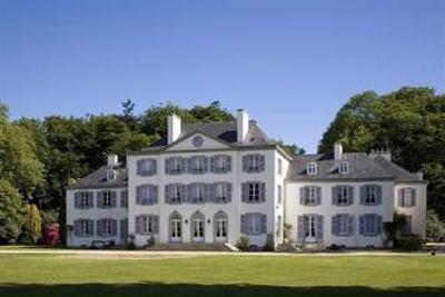 фото отеля Domaine De Kerbastic Hotel Guidel