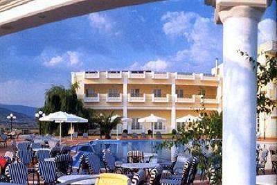 фото отеля Kouros Hotel