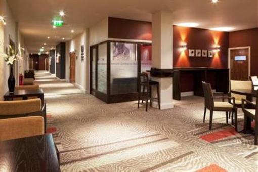 фото отеля Holiday Inn Chessington London