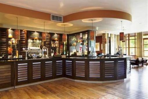 фото отеля Holiday Inn Chessington London