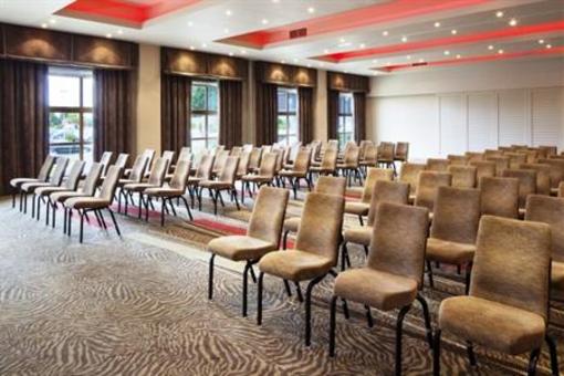 фото отеля Holiday Inn Chessington London