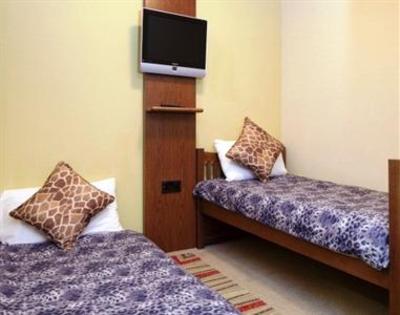 фото отеля Holiday Inn Chessington London
