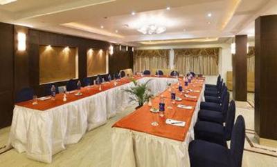 фото отеля The Pearl Hotel Kolkata