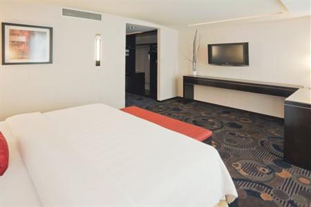 фото отеля Crowne Plaza Lancaster Hotel Toluca