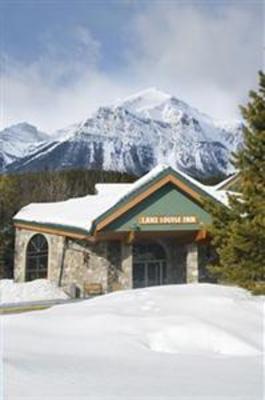 фото отеля Lake Louise Inn