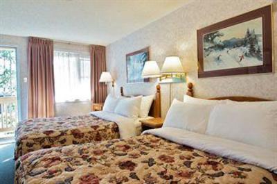 фото отеля Lake Louise Inn