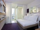 фото отеля YOTEL New York at Times Square West