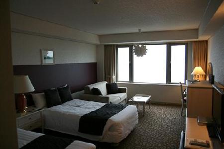 фото отеля Luke Plaza Hotel