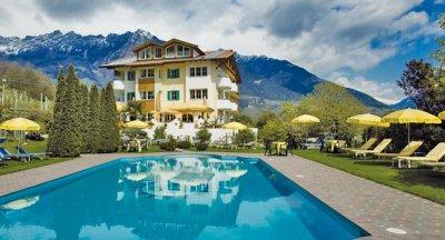 фото отеля Landhaus Hotel Kristall
