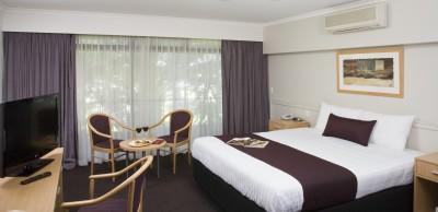 фото отеля Chifley Alice Springs