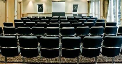 фото отеля Macdonald Crutherland House Hotel East Kilbride