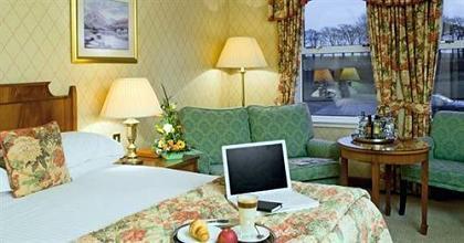 фото отеля Macdonald Crutherland House Hotel East Kilbride