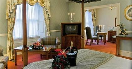 фото отеля Macdonald Crutherland House Hotel East Kilbride