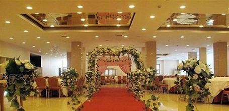 фото отеля Gangfeng Hotel