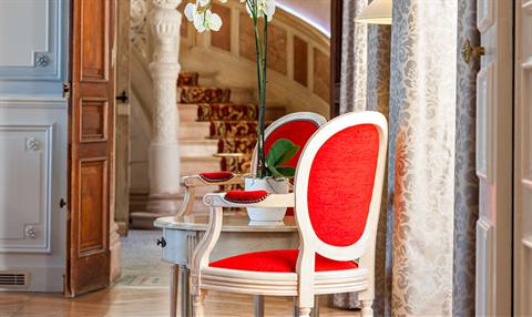 фото отеля Hostellerie du Chateau de Sainte Sabine
