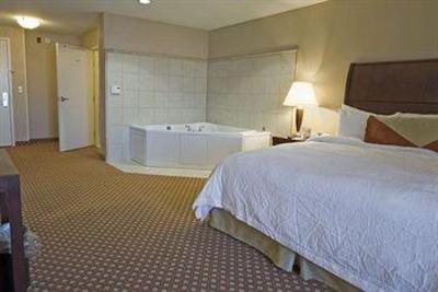 фото отеля Hilton Garden Inn West Omaha