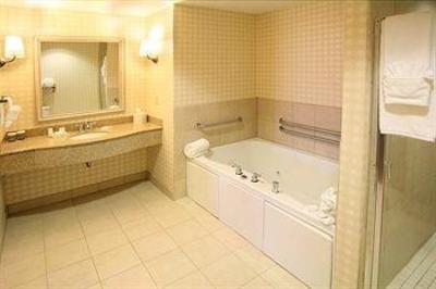 фото отеля Hilton Garden Inn West Omaha