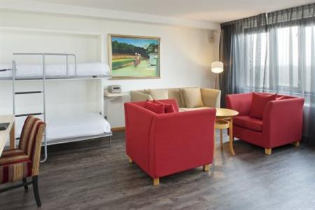 фото отеля Holiday Inn Ijmuiden Seaport Beach
