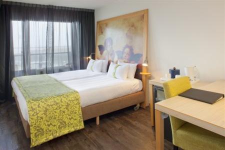 фото отеля Holiday Inn Ijmuiden Seaport Beach
