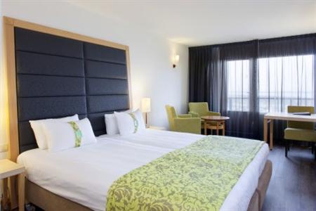 фото отеля Holiday Inn Ijmuiden Seaport Beach