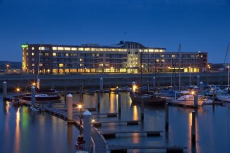 фото отеля Holiday Inn Ijmuiden Seaport Beach