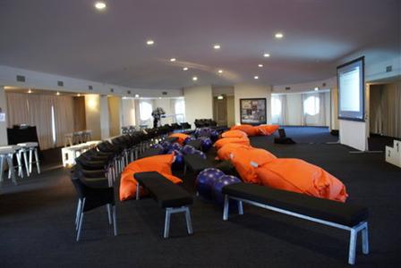 фото отеля Holiday Inn Ijmuiden Seaport Beach
