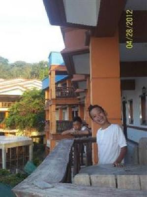 фото отеля Tamaraw Beach Resort