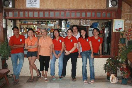 фото отеля Tamaraw Beach Resort