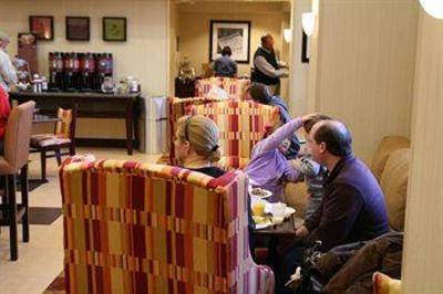 фото отеля Hampton Inn Knoxville North